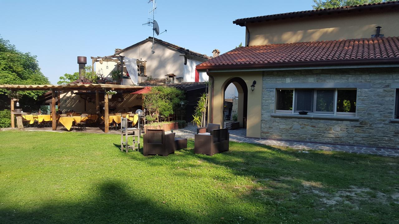 Locanda Montepaolo Dovadola Exterior foto